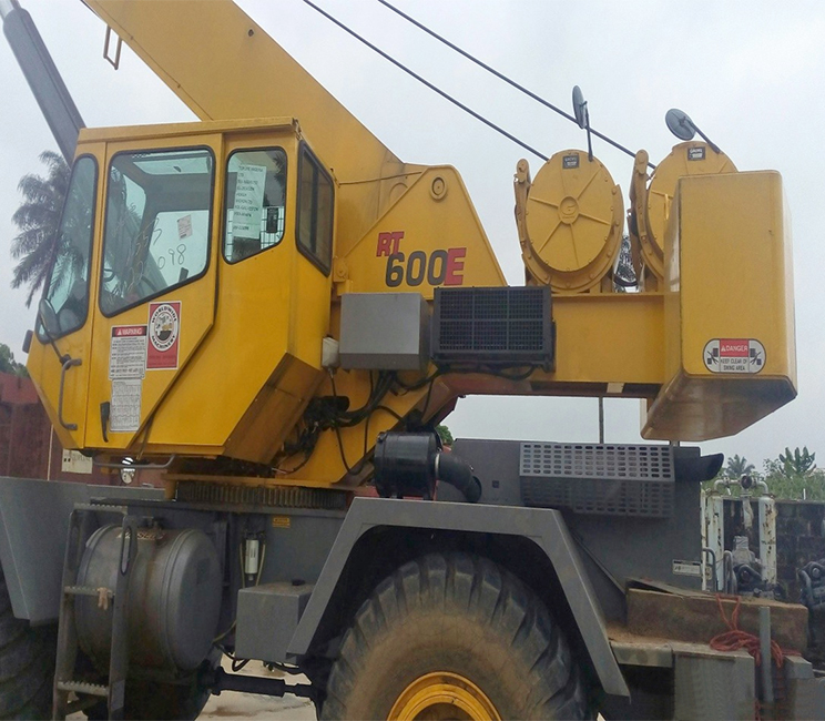 Crane lift by Fulcrum Global